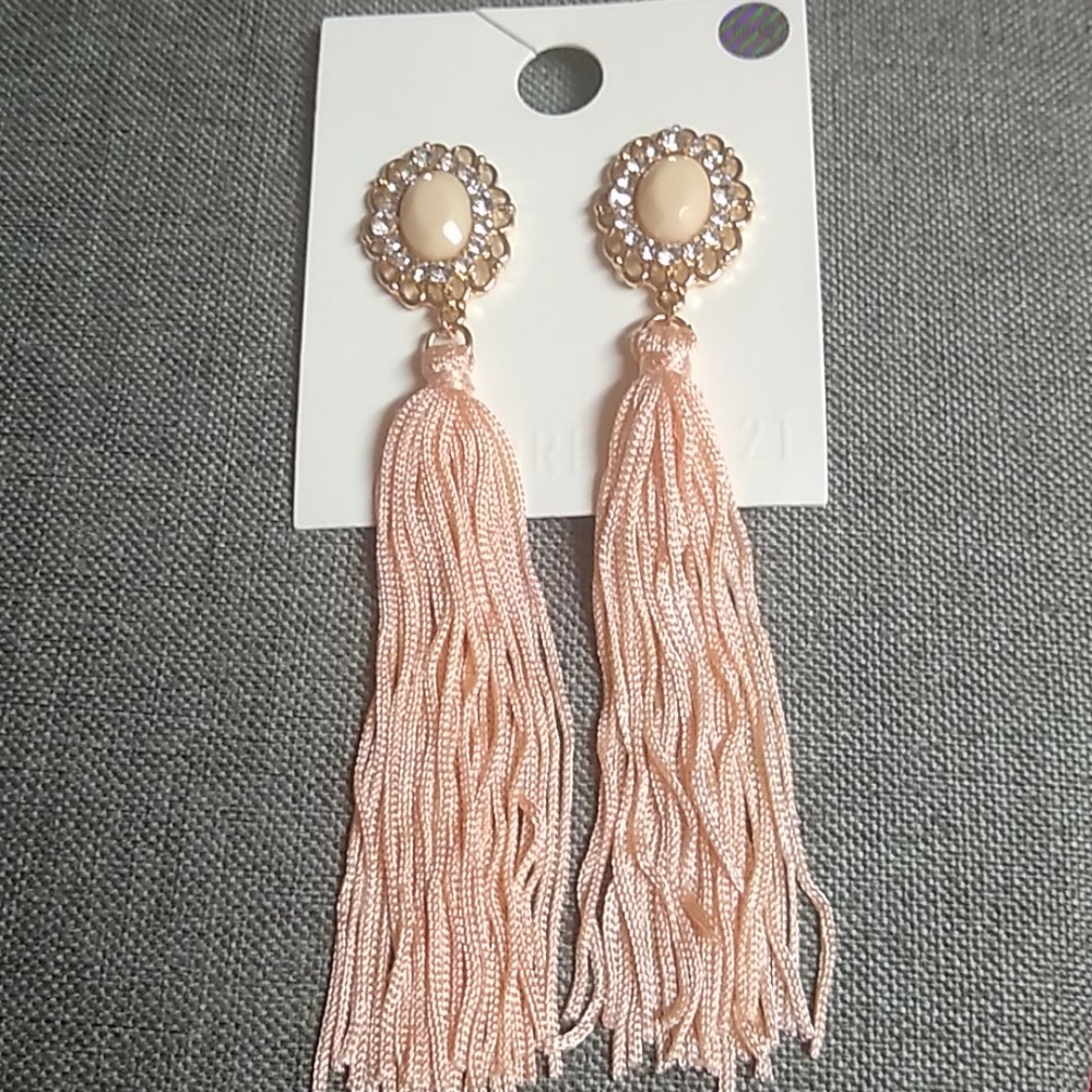 😻 3 For $15 Gemstone Stud Long Peach Rope Tassels